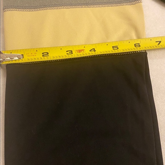 NFL New Orleans Saints Women's Nike Dri-Fit Long Sleeve Shirt  NWT Size Medium - Picture 9 of 11